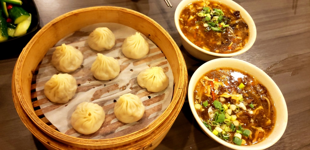 犁園湯包館 – Li Yuan Soup Dumplings